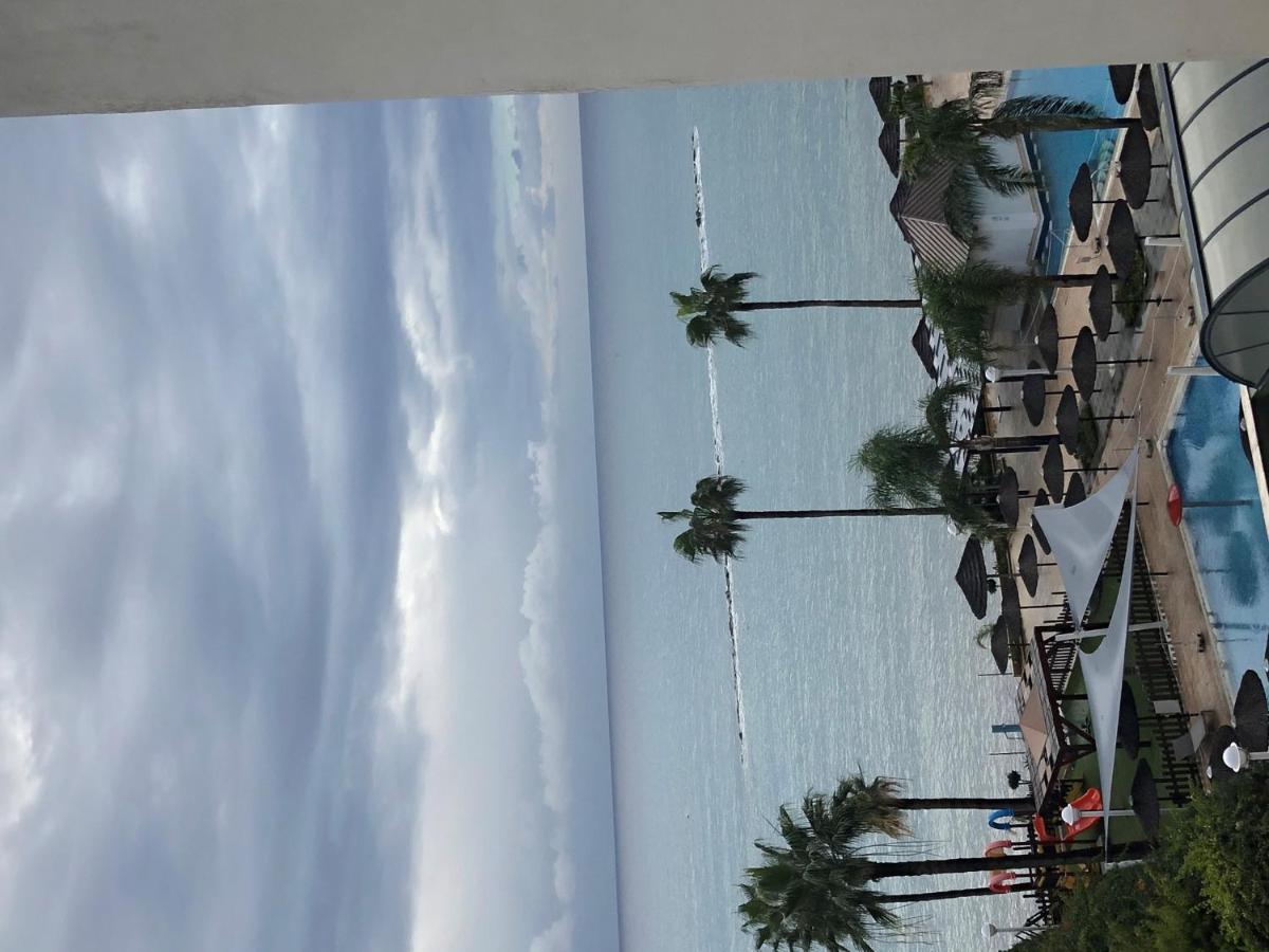 The Ermitage On The Beach Лимасол Экстерьер фото